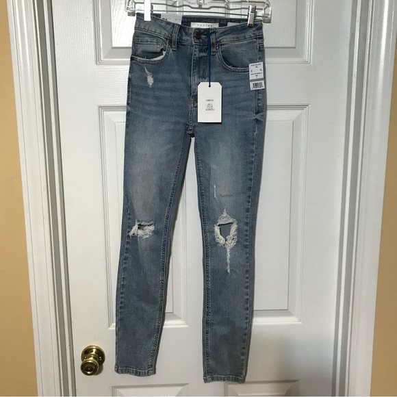 Eunina Bella Distressed Jeans - Picture 1 of 7